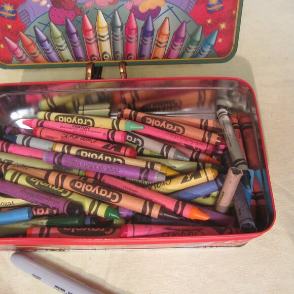VTG 1997 CRAYOLA CRAYONS W/METAL TIN BOX - Picture 2 of 4